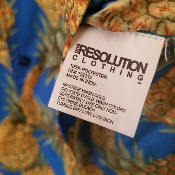 Shirt - Picture 5 of 5